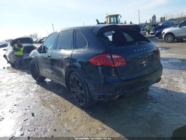 2011 PORSCHE CAYENNE WP1AA2A21BLA09027 Photo 2