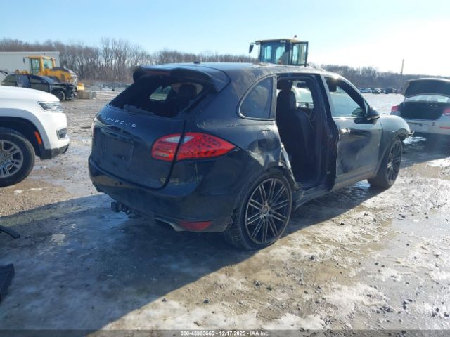2011 PORSCHE CAYENNE WP1AA2A21BLA09027 Photo 3