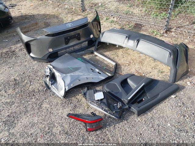 Toyota BZ4X XLE 2024 JTMAAAAA9RA031897 Image 12