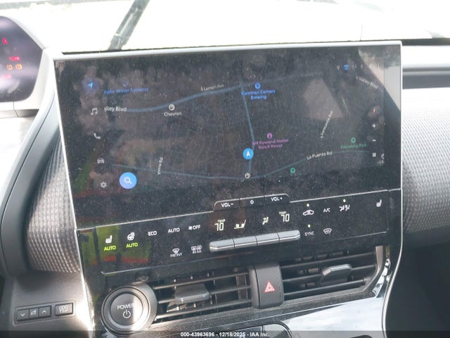 Toyota BZ4X XLE 2024 JTMAAAAA9RA031897 Image 19