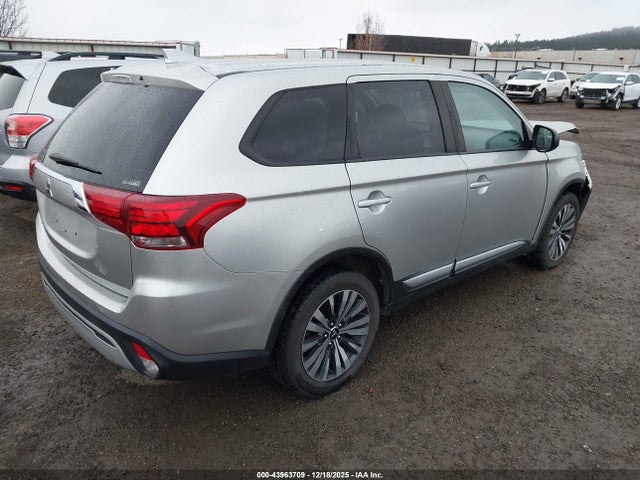 2020 MITSUBISHI OUTLANDER JA4AZ3A33LZ026686 Photo 3