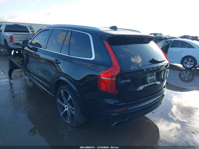 2017 VOLVO XC90 YV4A22PM4H1182890 Photo 2
