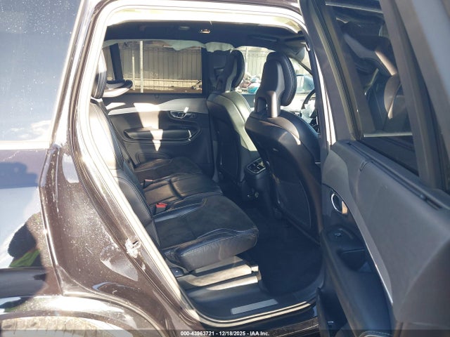 2017 VOLVO XC90 YV4A22PM4H1182890 Photo 7
