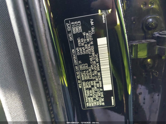 2017 VOLVO XC90 YV4A22PM4H1182890 Photo 8