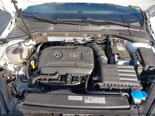 3VW217AU5FM033952 Volkswagen Golf Tsi S 4-door