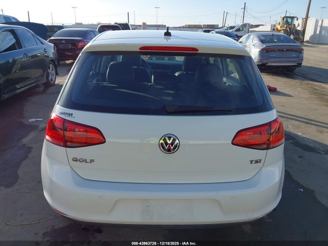 3VW217AU5FM033952 Volkswagen Golf Tsi S 4-door
