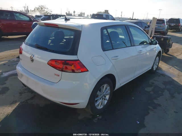 3VW217AU5FM033952 Volkswagen Golf Tsi S 4-door