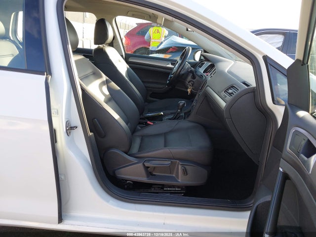 3VW217AU5FM033952 Volkswagen Golf Tsi S 4-door