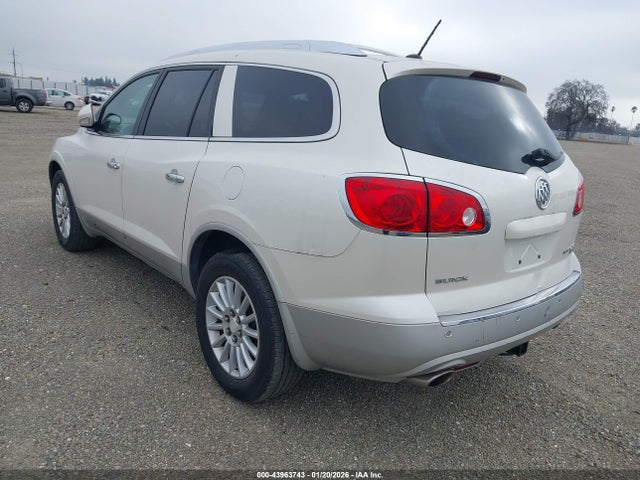 2011 BUICK ENCLAVE 5GAKRBED0BJ209419 Photo 2