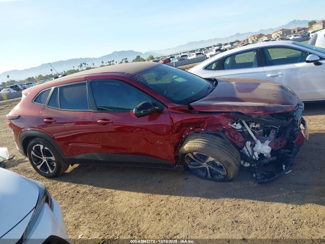 KL77LGEP8SC290717 Chevrolet Trax 1rs