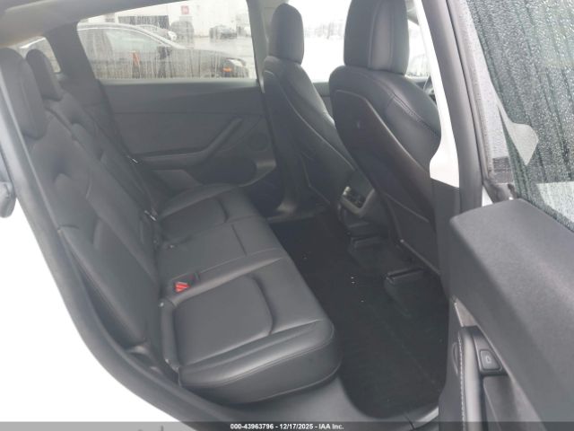 2021 TESLA MODEL Y 5YJYGDEE4MF214863 Photo 7