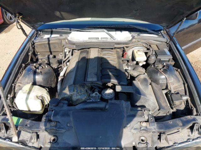 1995 BMW 325 WBABJ6323SJD44358 Photo 9