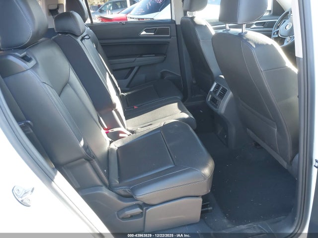 2019 VOLKSWAGEN ATLAS 1V2XR2CA7KC576642 Photo 7