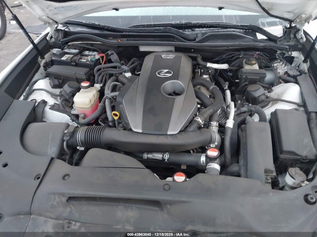 Lexus RC 200T 2016 JTHHA5BC1G5002856 Image 10