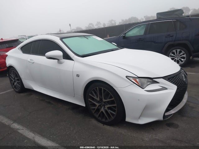 Lexus RC 200T 2016 JTHHA5BC1G5002856 Image 13