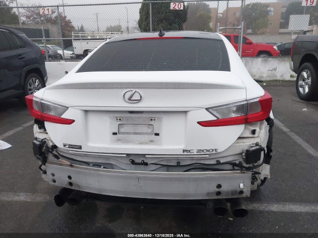 Lexus RC 200T 2016 JTHHA5BC1G5002856 Image 16