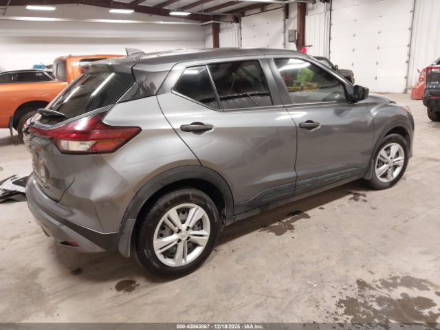 2022 NISSAN KICKS 3N1CP5BV1NL513365 Photo 3