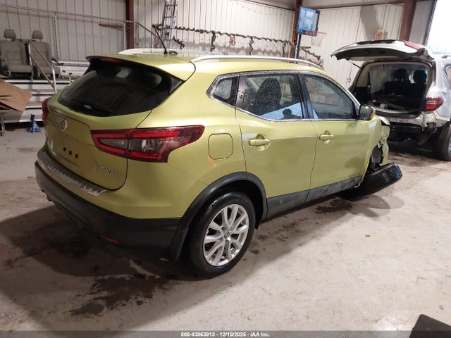 JN1BJ1CW7LW374945 Nissan Rogue Sport Sv Awd Xtronic Cvt