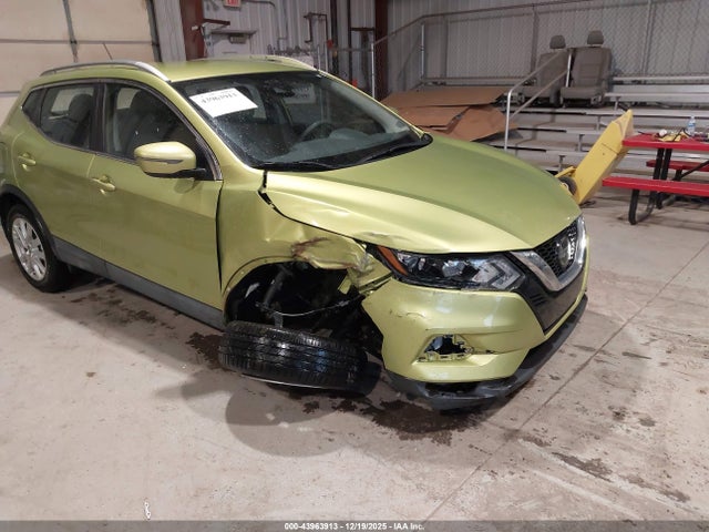 JN1BJ1CW7LW374945 Nissan Rogue Sport Sv Awd Xtronic Cvt