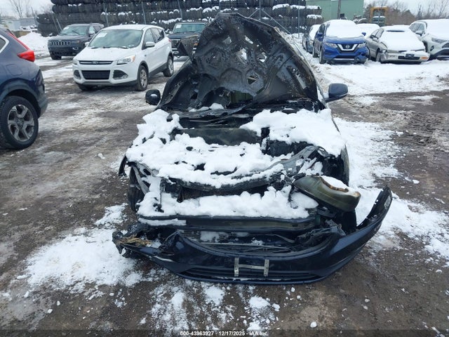 Volvo S60 T5 Premier 2016 YV1612TK6G2401786 Image 6