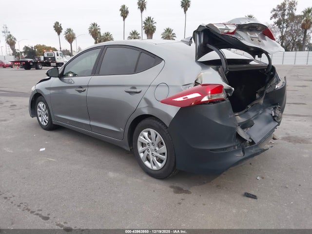 KMHD74LF5HU152537 Hyundai ELANTRA SE