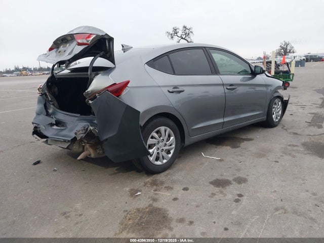 KMHD74LF5HU152537 Hyundai ELANTRA SE