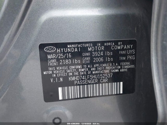 KMHD74LF5HU152537 Hyundai ELANTRA SE