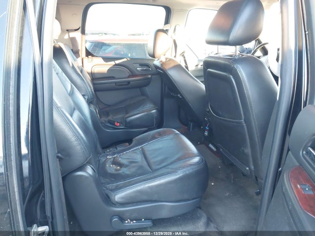 2009 CADILLAC ESCALADE ESV 1GYFK26229R258564 Photo 7