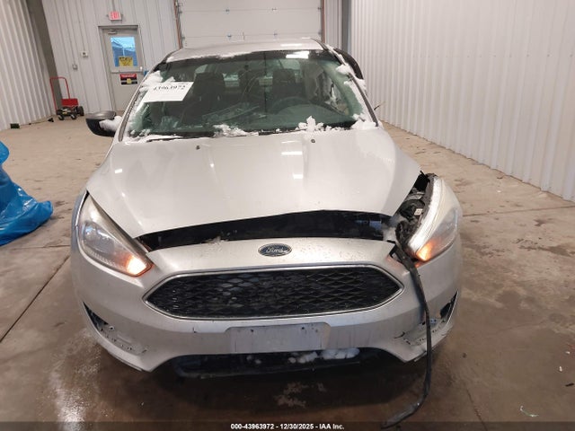 Ford FOCUS S 2018 1FADP3E21JL211383 Image 13