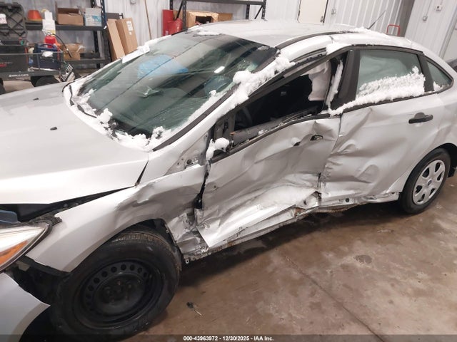 Ford FOCUS S 2018 1FADP3E21JL211383 Image 6