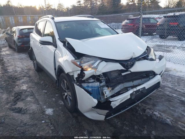 2018 TOYOTA RAV4 JTMRFREV0JJ188822