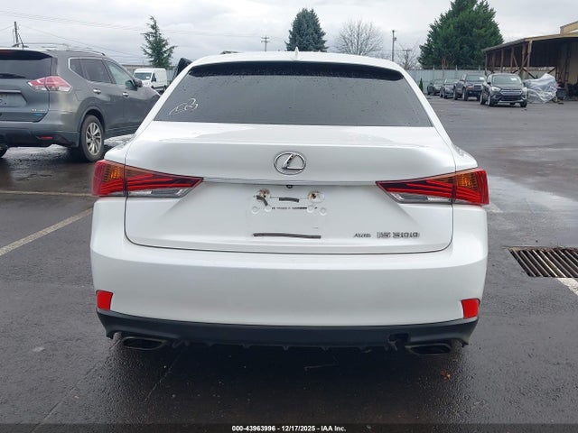 Lexus IS 300 2017 JTHCM1D21H5025280 Image 16