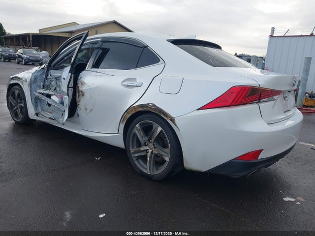 Lexus IS 300 2017 JTHCM1D21H5025280 Image 3