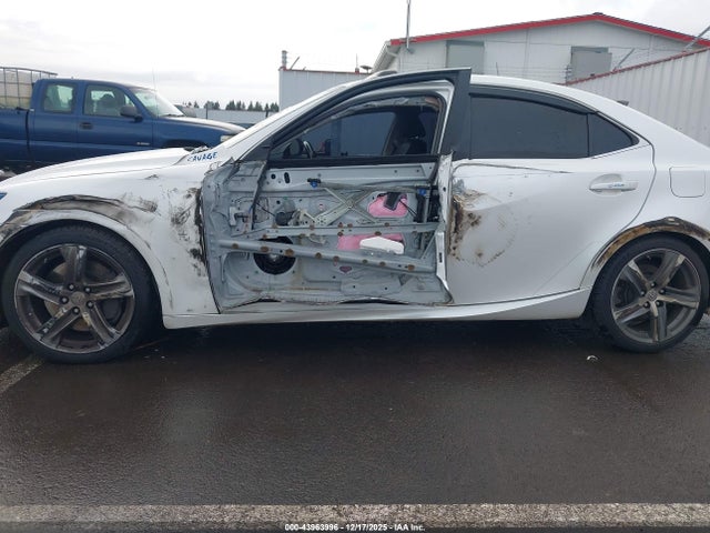 Lexus IS 300 2017 JTHCM1D21H5025280 Image 6