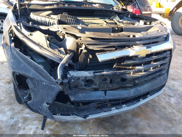 3GNKBHR48MS503501 Chevrolet Blazer Awd 2lt