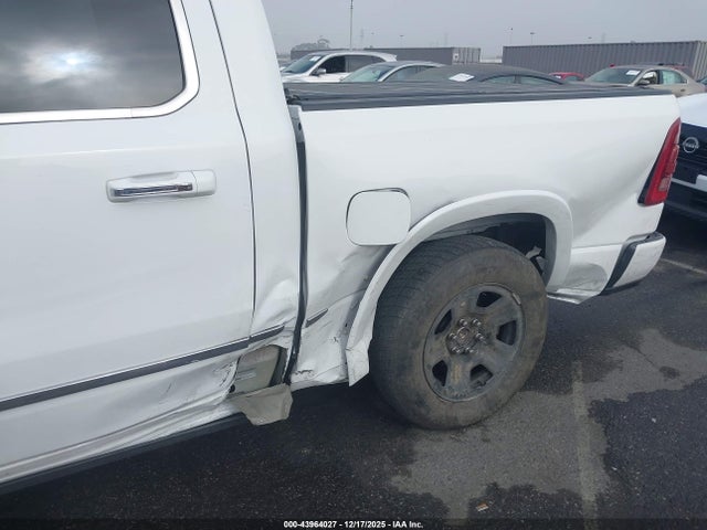 1C6RREHT7LN129800 RAM 1500 Limited 4x2 5&#039;7 Box