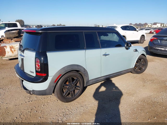 2012 MINI COOPER CLUBMAN WMWZF3C56CT489146 Photo 3