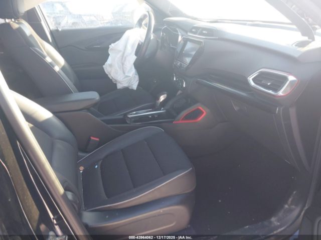 2021 CHEVROLET TRAILBLAZER KL79MUSL9MB028994 Photo 4