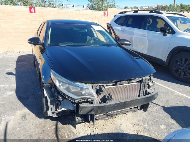 5XXGT4L37JG267042 KIA Optima Lx