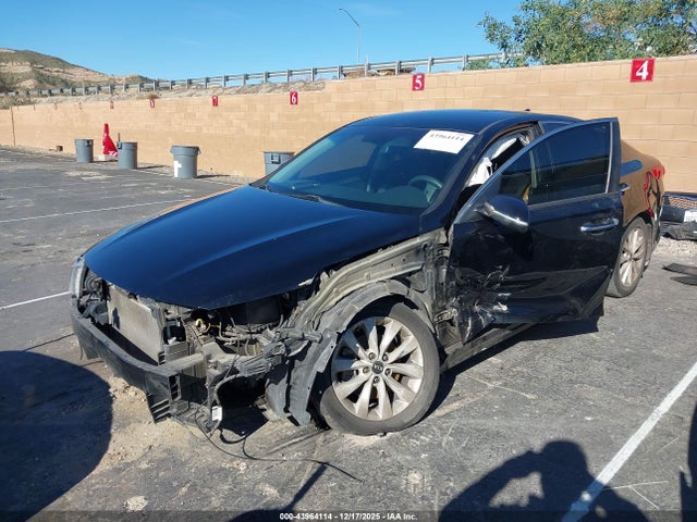5XXGT4L37JG267042 KIA Optima Lx