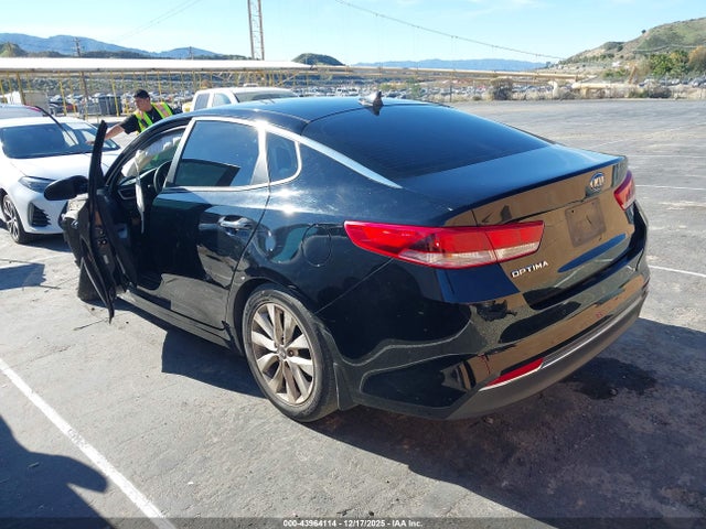 5XXGT4L37JG267042 KIA Optima Lx