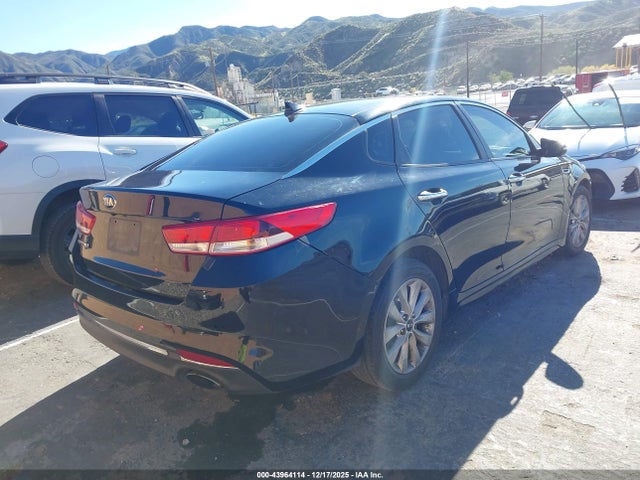 5XXGT4L37JG267042 KIA Optima Lx