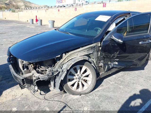 5XXGT4L37JG267042 KIA Optima Lx