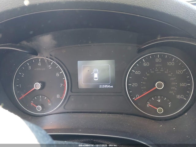 5XXGT4L37JG267042 KIA Optima Lx