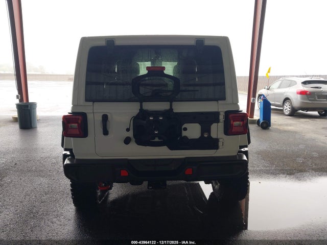 1C4JJXFG6NW211657 Jeep Wrangler Unlimited Rubicon 4x4