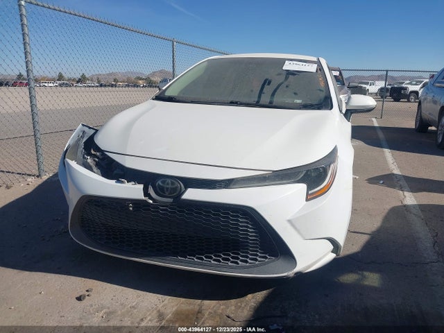 Toyota COROLLA LE 2021 5YFEPMAE8MP183257 Image 12