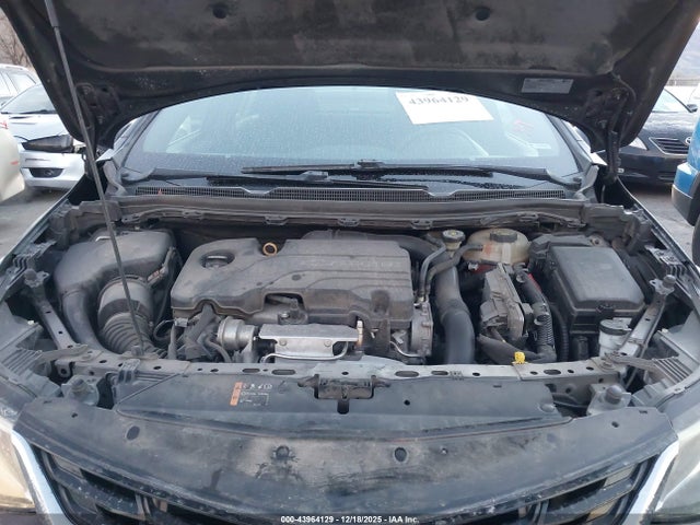 1G1BD5SM8H7174565 Chevrolet Cruze Lt Manual