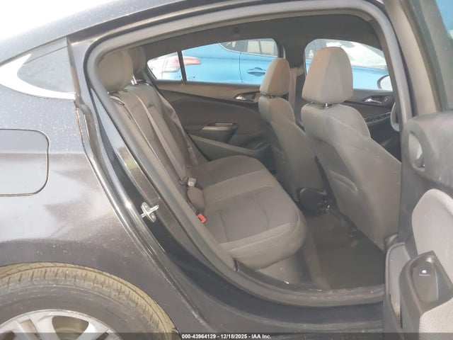 1G1BD5SM8H7174565 Chevrolet Cruze Lt Manual