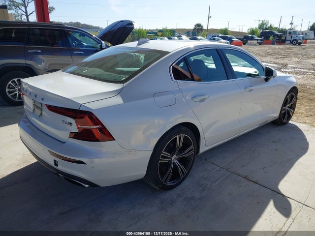 2020 VOLVO S60 7JRA22TLXLG038381 Photo 3