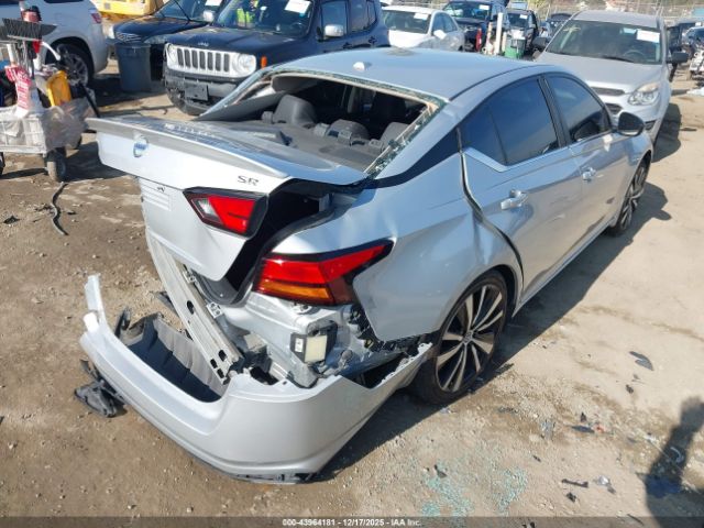 2019 NISSAN ALTIMA 1N4BL4CVXKC213527 Photo 3